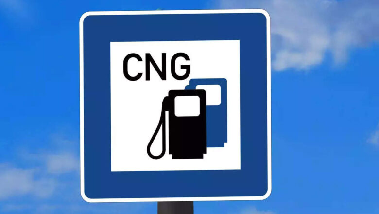 CNG एक बार फिर 2 रुपए प्रति किलो महंगी, 6 दिन में दूसरी बार बढ़े दाम